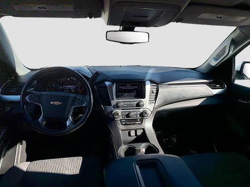 Used 2020 Chevrolet Suburban LS image 15