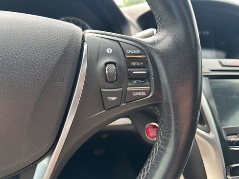 Used 2016 Acura TLX FWD image 20
