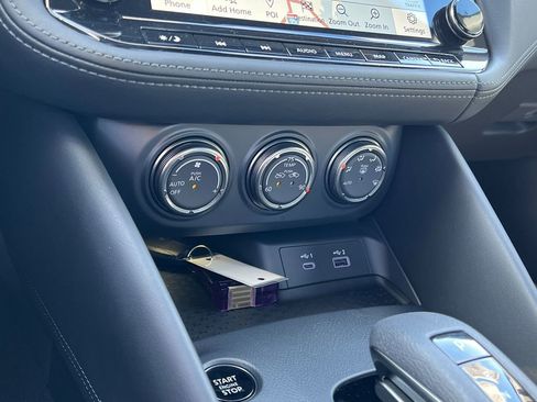 New 2026 Nissan Z Performance w/ Floor Mat Package RWD image 14