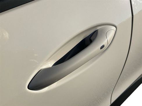 New 2026 Chevrolet Trax ACTIV w/ Sunroof Package image 18