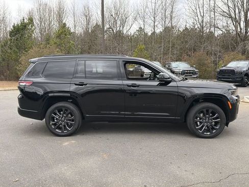 New 2026 Jeep Grand Cherokee L Limited AWD/4WD image 13
