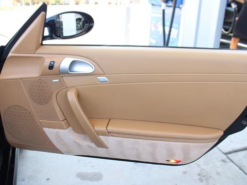 Used 2007 Porsche 911 Carrera RWD image 41