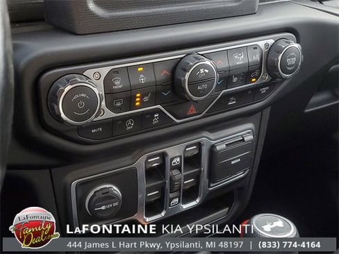 Used 2021 Jeep Wrangler Unlimited Sport image 22