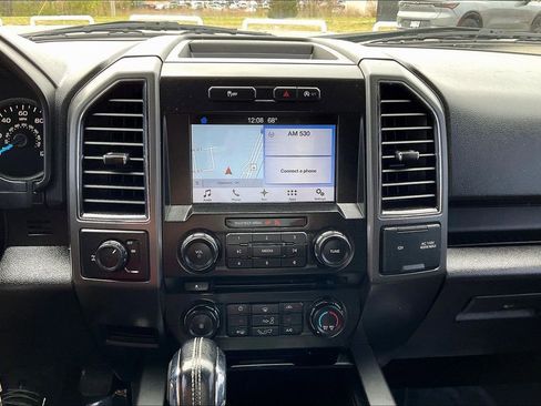 Used 2017 Ford F150 XLT w/ Equipment Group 302A Luxury image 24