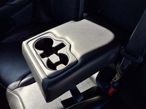 Used 2023 Jeep Compass Trailhawk image 7