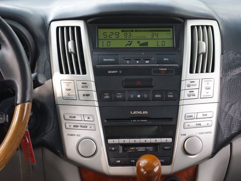 Used 2005 Lexus RX 330 AWD image 8