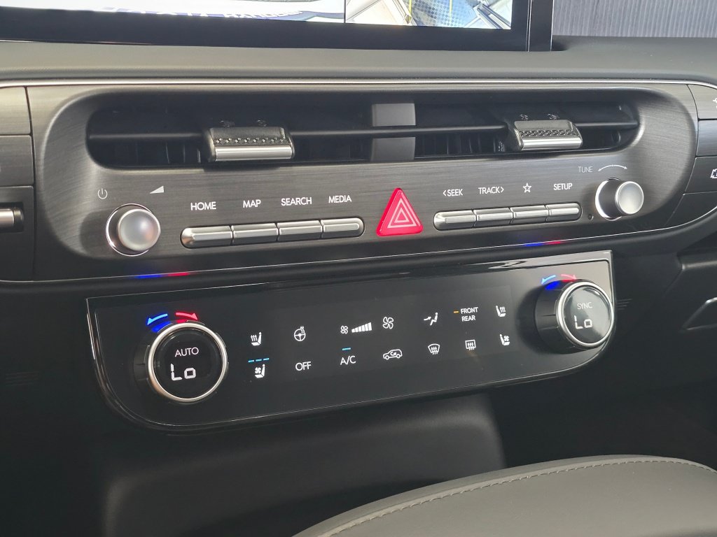 Used 2026 Hyundai Palisade Calligraphy AWD/4WD image 29