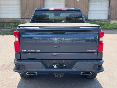 Used 2022 Chevrolet Silverado 1500 RST AWD/4WD image 6