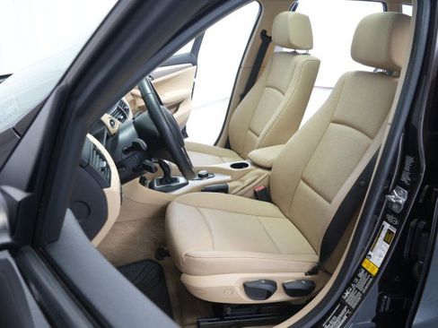 Used 2015 BMW X1 xDrive28i image 36