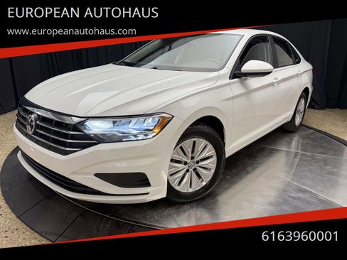 Used 2019 Volkswagen Jetta S w/ Driver Assistance Package image 1