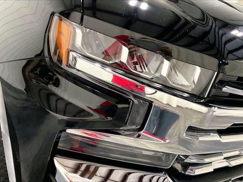 Used 2020 Chevrolet Silverado 1500 LTZ w/ LTZ Premium Package AWD/4WD image 28