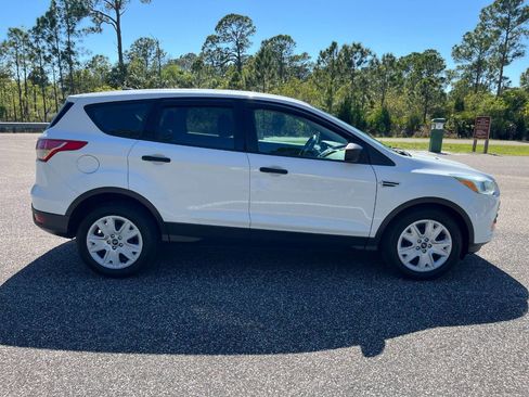 Used 2014 Ford Escape S FWD image 6