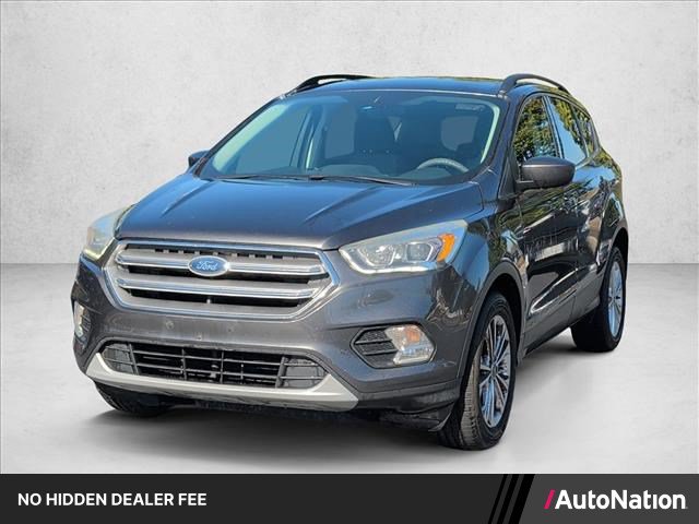 Used 2017 Ford Escape SE w/ Equipment Group 201A AWD/4WD image 1