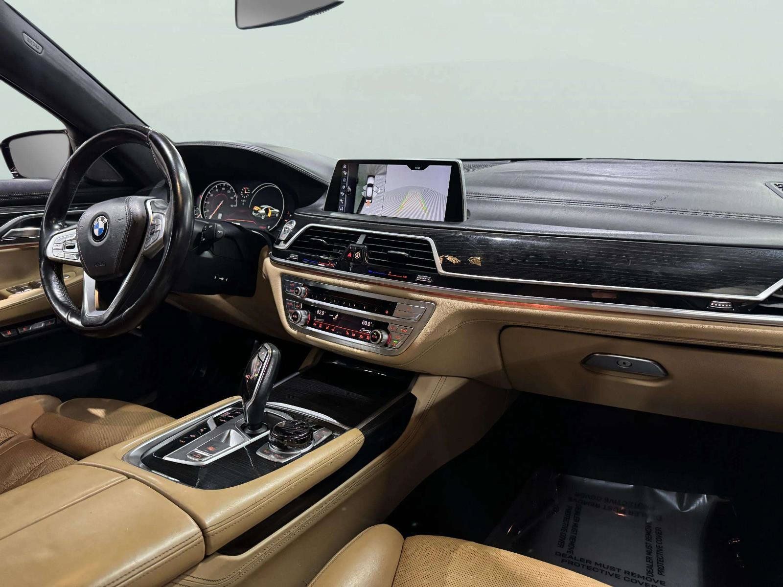 Used 2016 BMW 750i RWD image 58