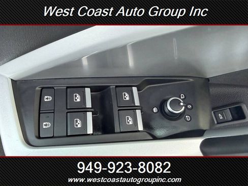 Used 2025 Audi Q3 2.0T Premium image 26