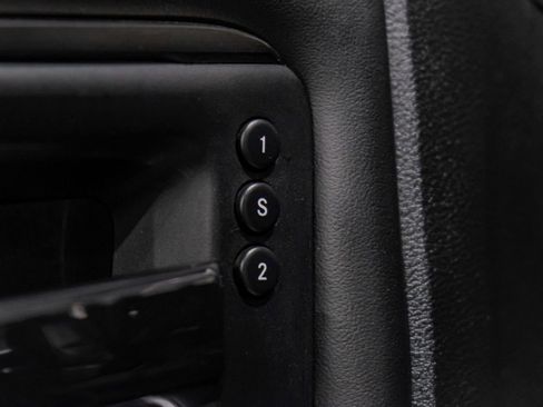 Used 2022 RAM 2500 Limited image 44