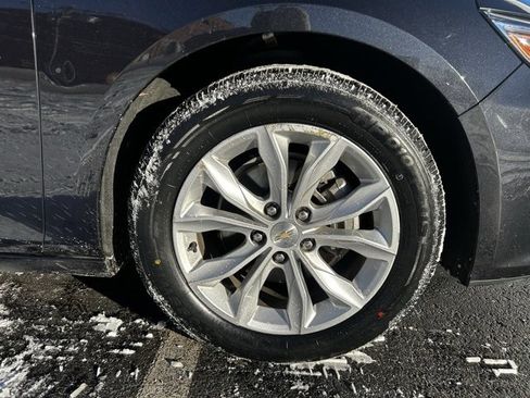 Used 2023 Chevrolet Malibu LT image 5