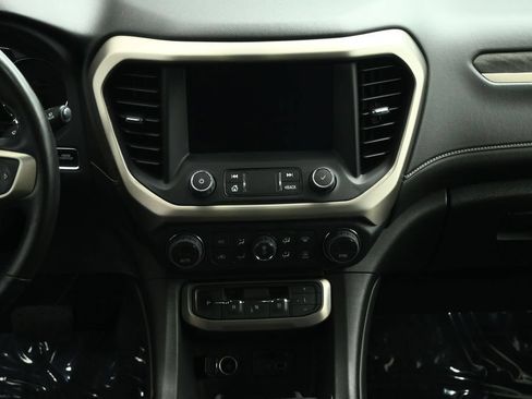 Used 2022 GMC Acadia Denali w/ Denali Ultimate Package AWD/4WD image 37