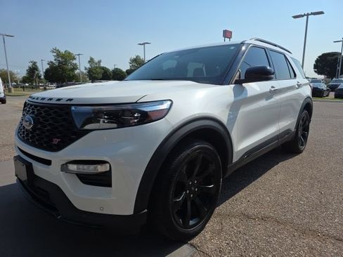 Used 2021 Ford Explorer ST w/ Equipment Group 401A AWD/4WD image 3