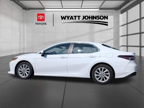 Used 2024 Toyota Camry LE FWD image 2