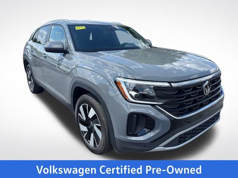 Certified 2025 Volkswagen Atlas Cross Sport SE AWD/4WD image 8