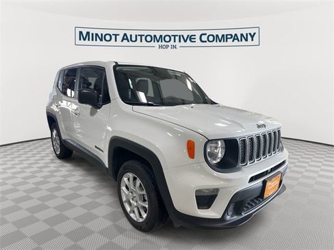 Certified 2023 Jeep Renegade Latitude image 1