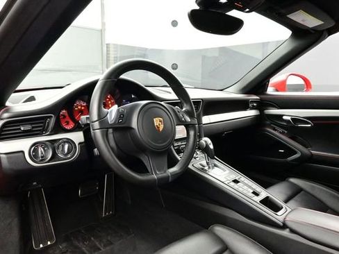Used 2016 Porsche 911 Carrera S RWD image 4
