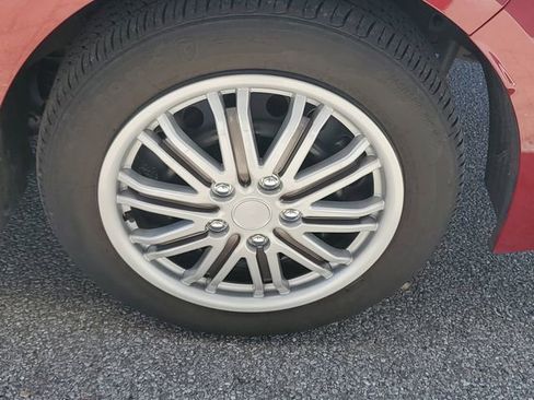 Used 2024 Toyota Corolla LE image 31