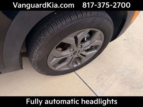 Certified 2024 Kia Seltos S FWD image 11