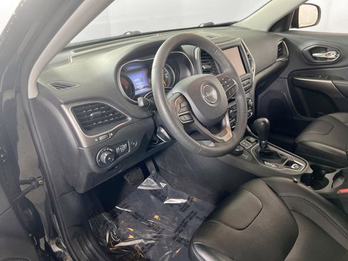 Used 2022 Jeep Cherokee Latitude Lux AWD/4WD image 9