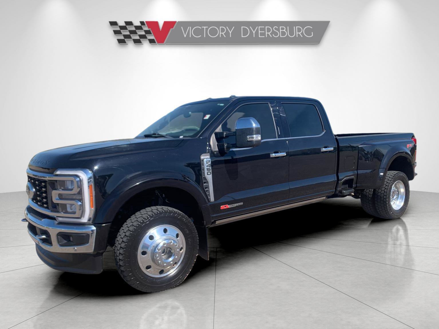 Used 2023 Ford F450 King Ranch w/ Chrome Package AWD/4WD image 8