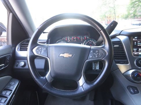 Used 2019 Chevrolet Suburban LT AWD/4WD image 14