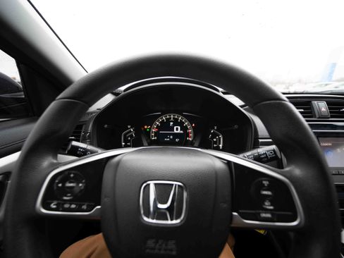 Used 2017 Honda CR-V LX image 14