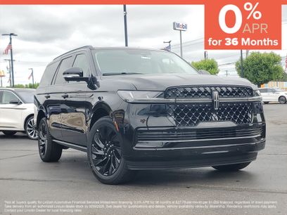 New 2026 Lincoln Navigator Reserve w/ Jet Appearance Package