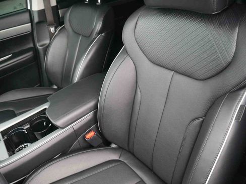 Used 2025 Hyundai Palisade SEL image 30