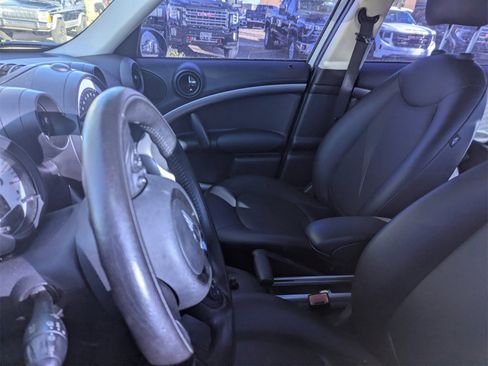 Used 2012 MINI Cooper Countryman image 8