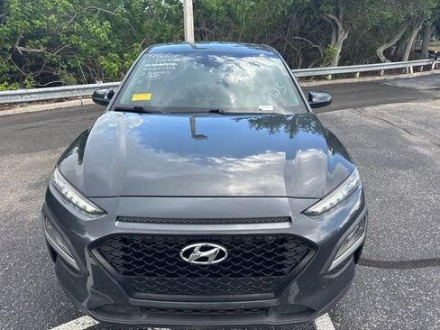 Used 2020 Hyundai Kona SE FWD image 2