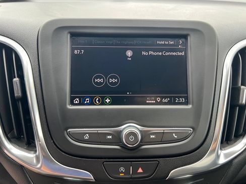 Used 2024 Chevrolet Equinox LT AWD/4WD image 36