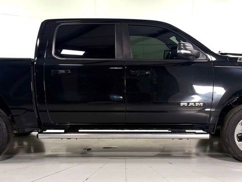 Used 2021 RAM 1500 Big Horn image 3