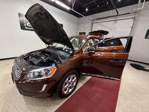 Used 2016 Volvo XC60 T5 Premier image 50