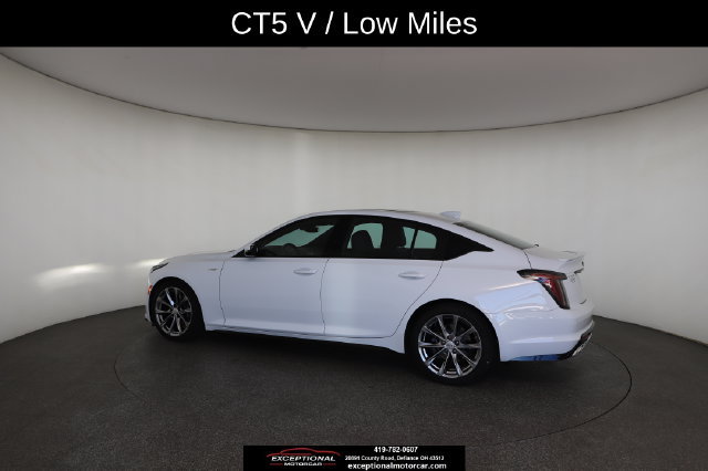 Used 2021 Cadillac CT5 V RWD image 9