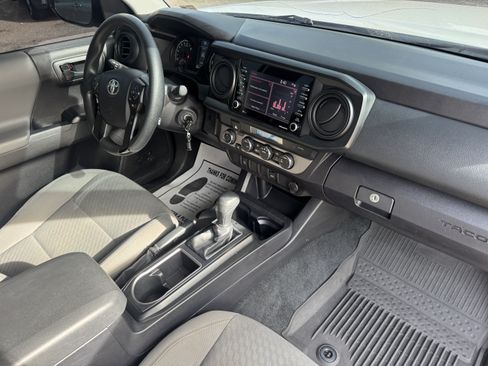 Certified 2023 Toyota Tacoma SR AWD/4WD image 30