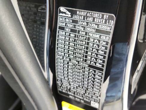 Used 2024 Jaguar E-PACE R-Dynamic SE image 60