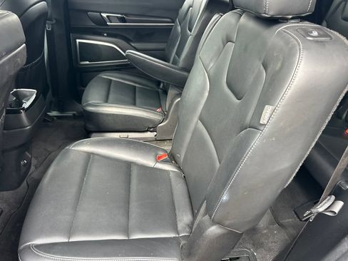 Used 2025 Kia Telluride S AWD/4WD image 21
