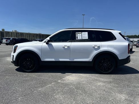 Used 2022 Kia Telluride SX w/ SX Prestige Package AWD/4WD image 5