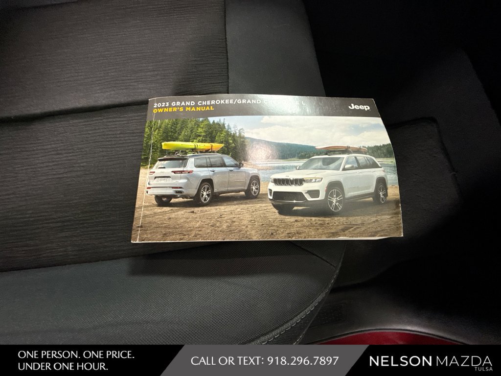 Used 2023 Jeep Grand Cherokee L Laredo AWD/4WD image 51