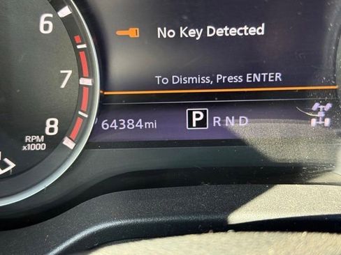 Used 2021 Nissan Titan SV w/ SV Convenience Package AWD/4WD image 17