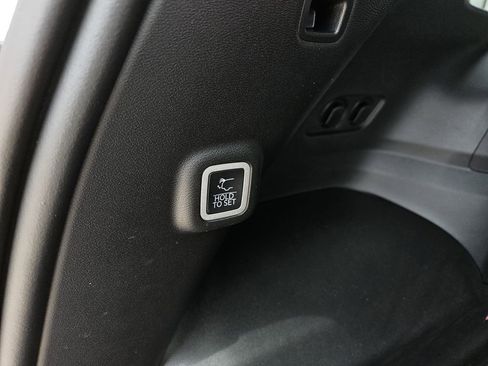 New 2026 Jeep Cherokee Overland AWD/4WD image 23
