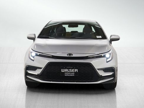Used 2025 Toyota Corolla XSE image 8