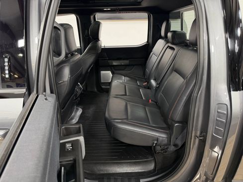 Used 2022 Ford F150 Lariat w/ Equipment Group 502A High AWD/4WD image 16